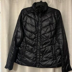 Gap puffer jacket